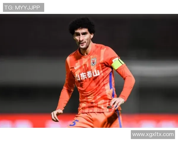 南京足球队以54分稳居锦标赛积分榜首位争夺冠军势头强劲